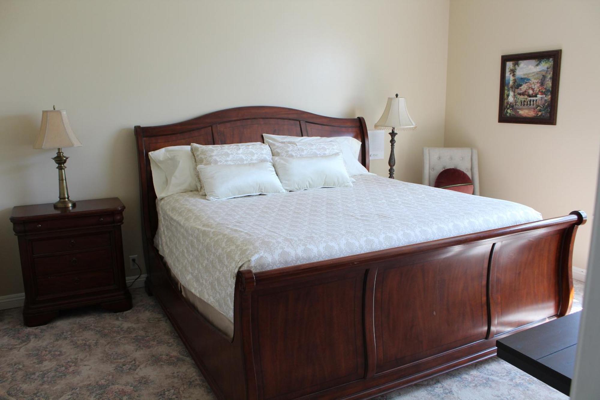 Swallow Cove Panaca Room photo